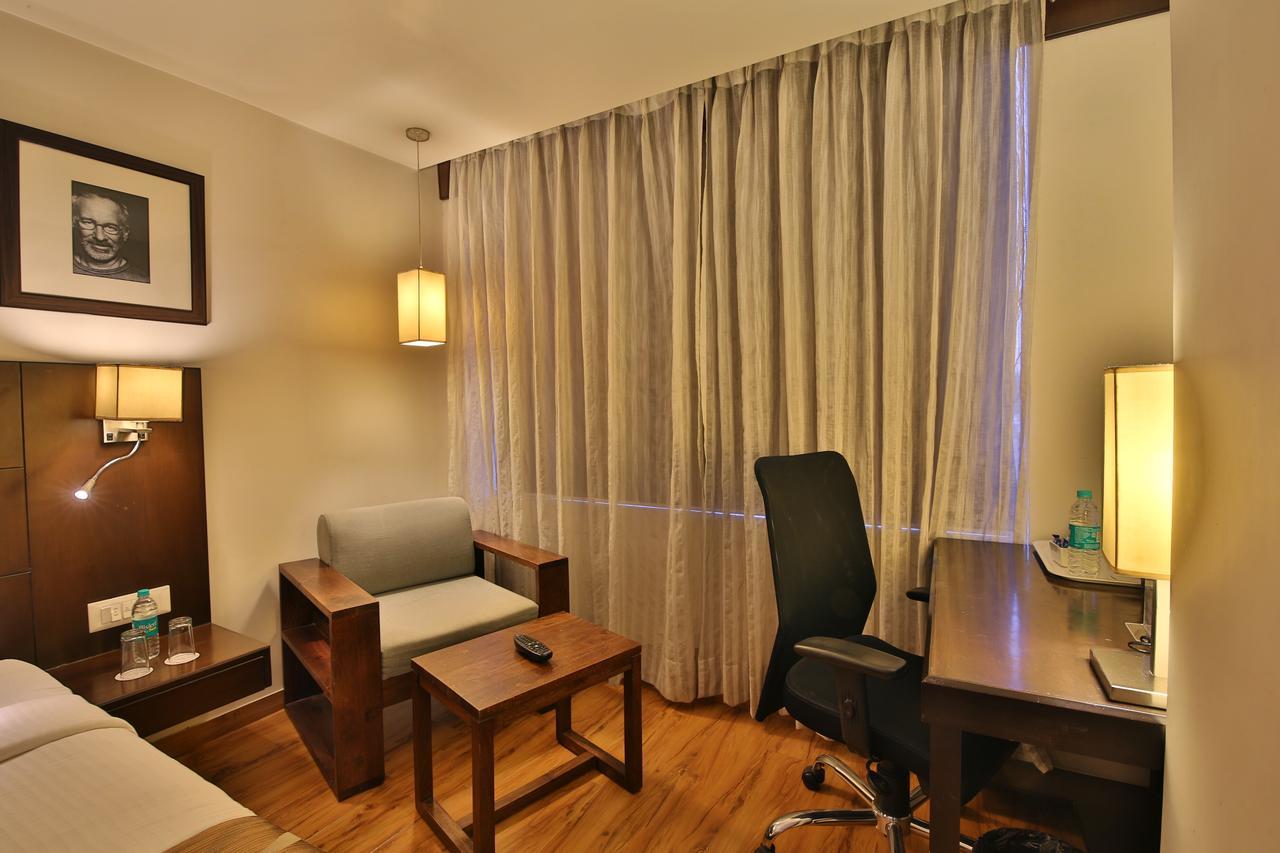 Hotel Clarks Collection Vadodara Exterior foto